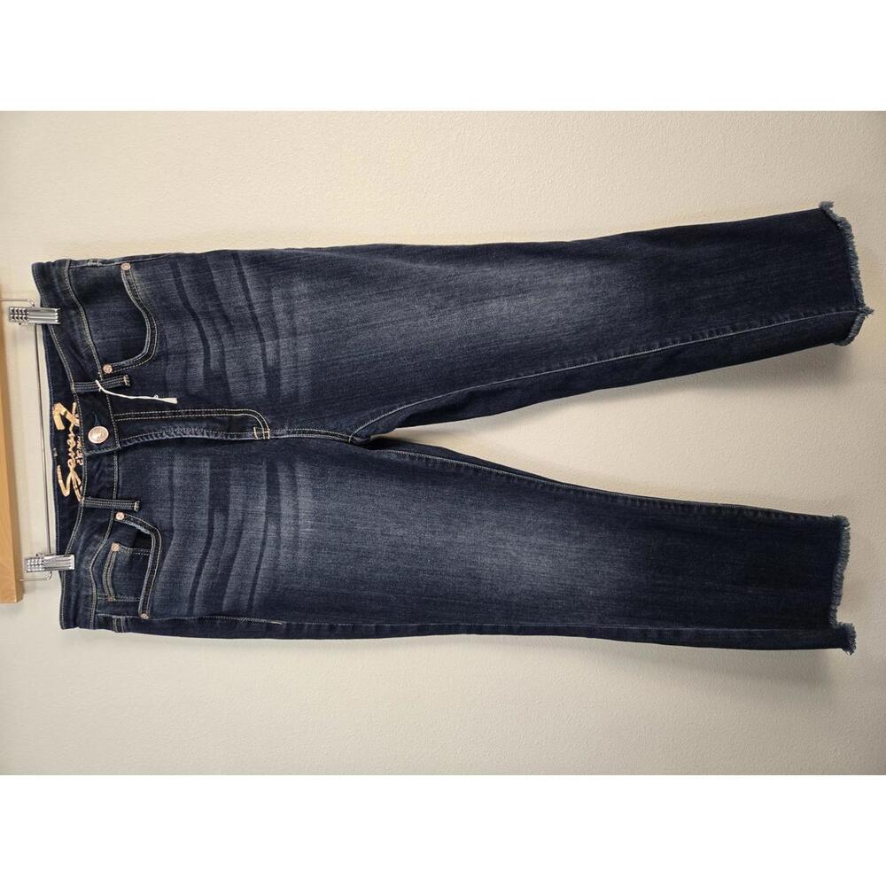 Seven7 Women's Dark Wash Cropped Jeans - Size 10